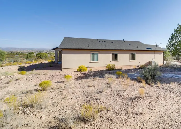 Hiker's Retreat W/ Furnished Patio In Rimrock! Holiday home *